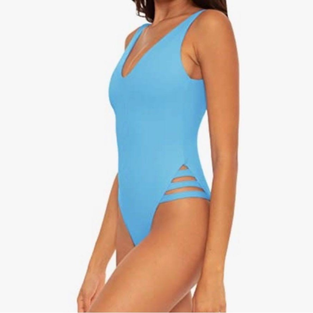 NWT BECCA Sophie Waterfall One Piece Swimsuit